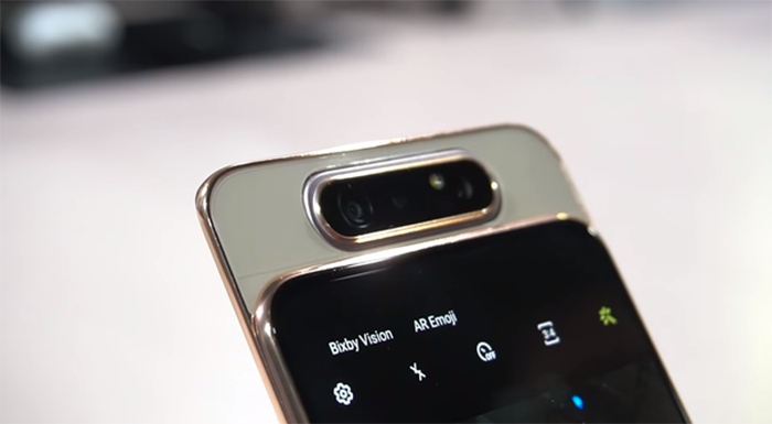 cámara reversible del Galaxy A80